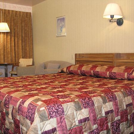 Motel St Moritz Sainte-Agathe-des-Monts Εξωτερικό φωτογραφία